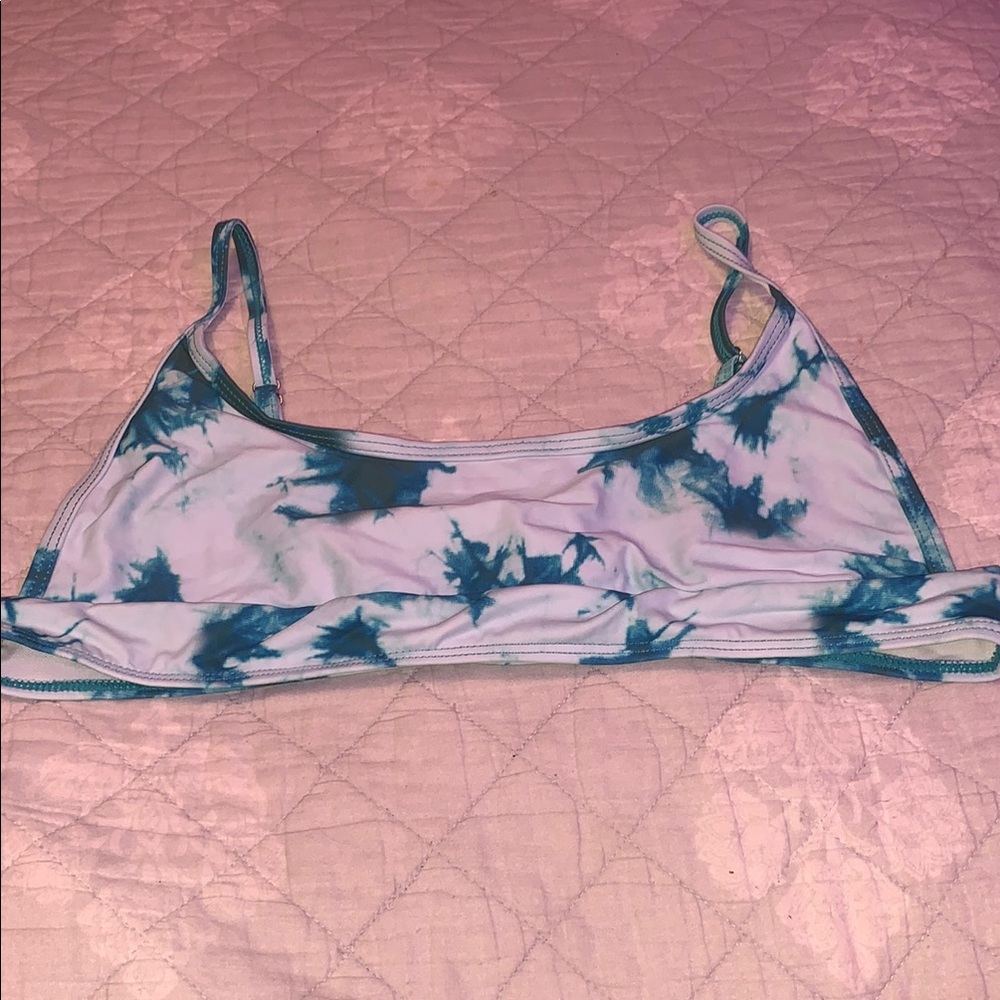 SHEIN Blue Tie-Dye Bikini Top